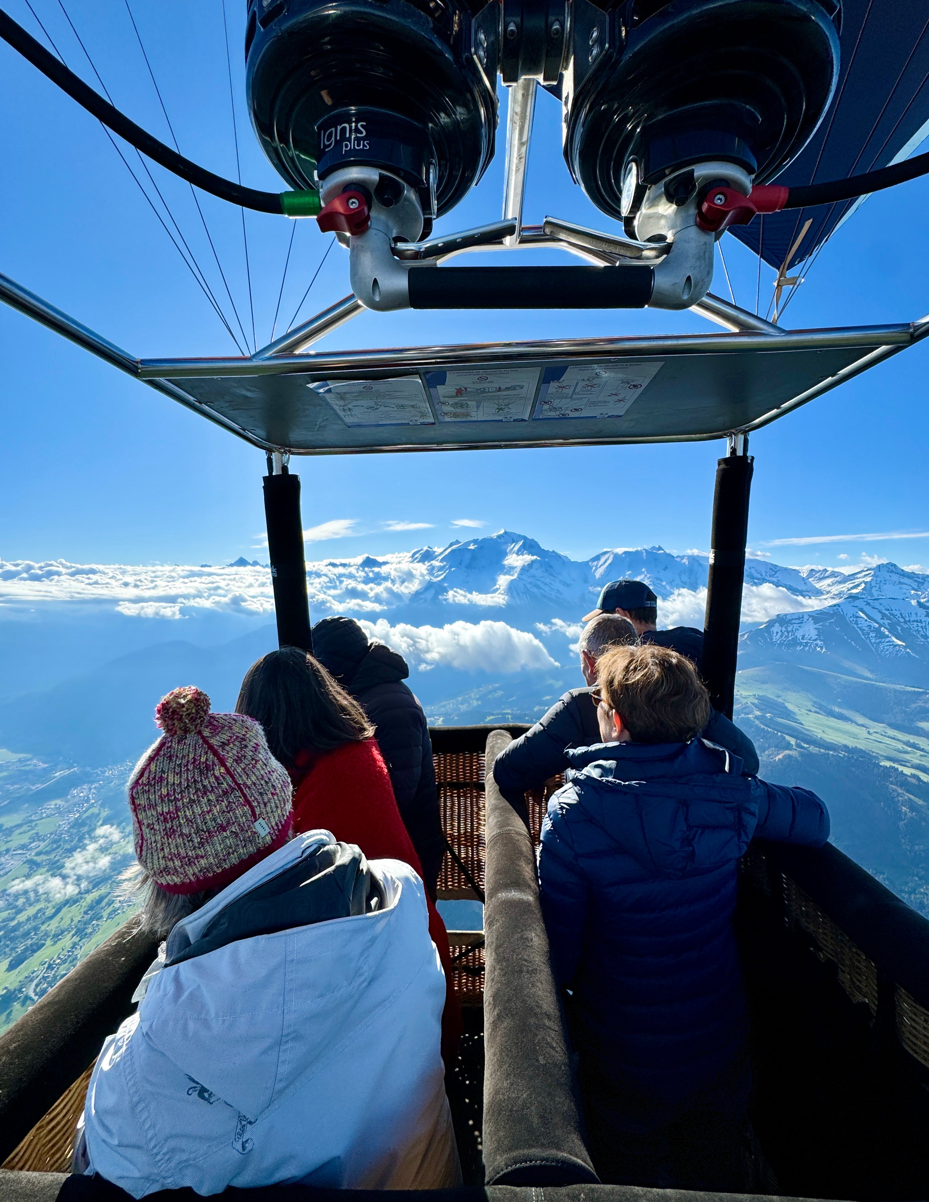 Hot air balloon flight (private basket)